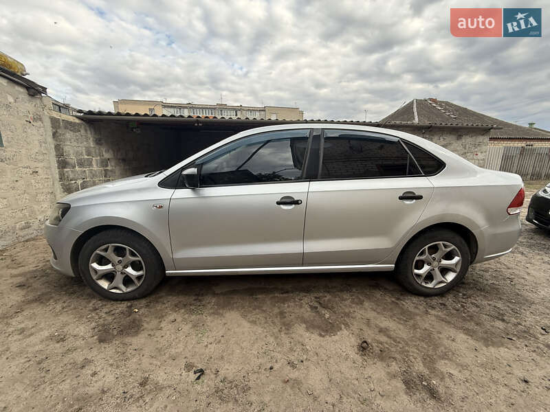 Седан Volkswagen Polo 2011 в Харькове