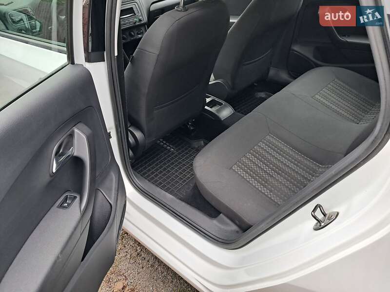 Седан Volkswagen Polo 2018 в Бобровиці