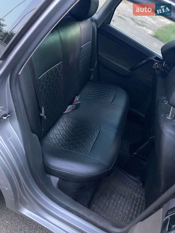 Хэтчбек Volkswagen Polo 2008 в Киеве фото 6 Хэтчбек Volkswagen Polo 2008 в Киеве