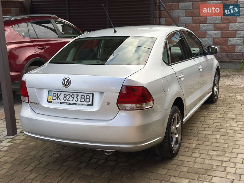 Седан Volkswagen Polo 2011 в Ровно фото 5 Седан Volkswagen Polo 2011 в Ровно