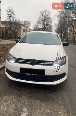 Седан Volkswagen Polo 2012 в Киеве