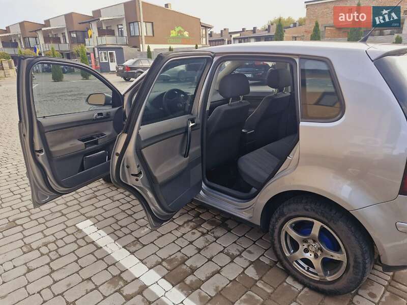 Хетчбек Volkswagen Polo 2008 в Рівному
