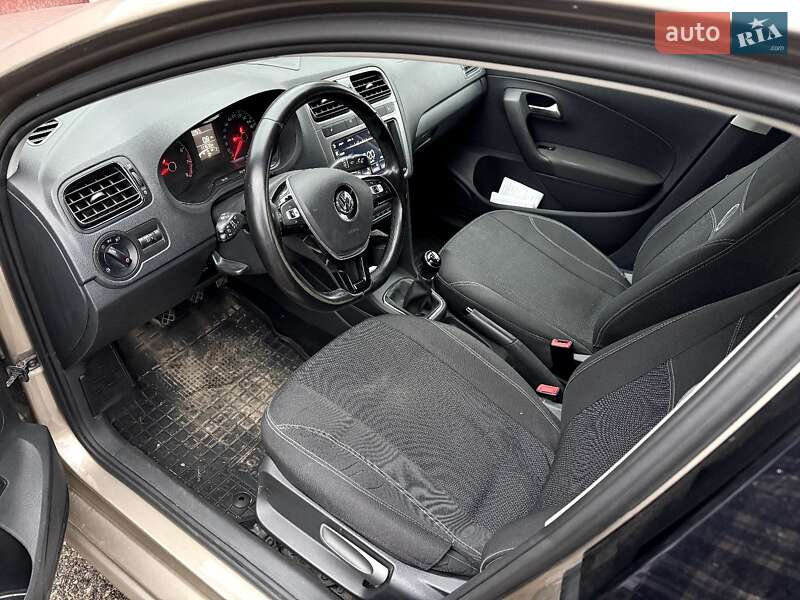 Седан Volkswagen Polo 2018 в Вишневому