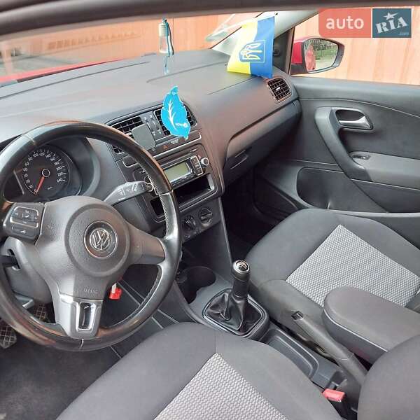 Хэтчбек Volkswagen Polo 2009 в Камне-Каширском