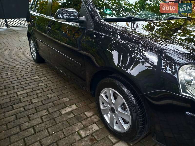 Хетчбек Volkswagen Polo 2007 в Мукачевому