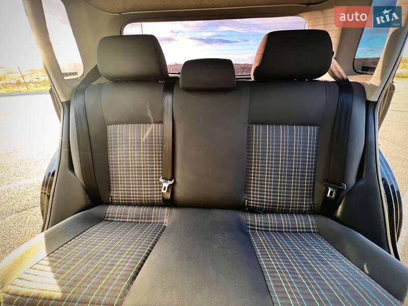 Хэтчбек Volkswagen Polo 2007 в Ровно