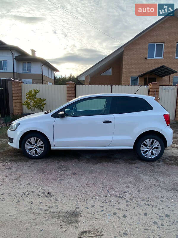 Хэтчбек Volkswagen Polo 2014 в Киеве
