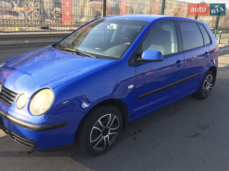 Хэтчбек Volkswagen Polo 2002 в Киеве