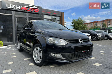 Хэтчбек Volkswagen Polo 2010 в 