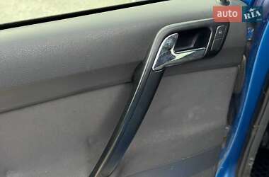 Хэтчбек Volkswagen Polo 2002 в  фото 20 Хэтчбек Volkswagen Polo 2002 в