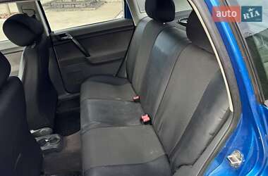 Хэтчбек Volkswagen Polo 2002 в  фото 23 Хэтчбек Volkswagen Polo 2002 в