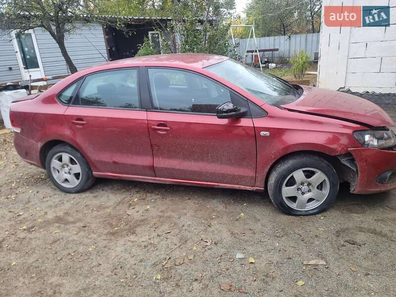 Седан Volkswagen Polo 2012 в Катюжанці