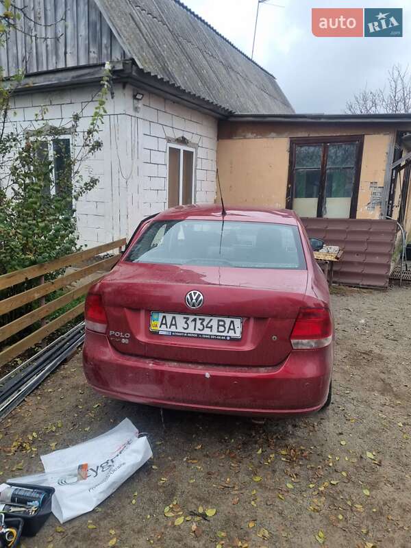 Седан Volkswagen Polo 2012 в Катюжанці