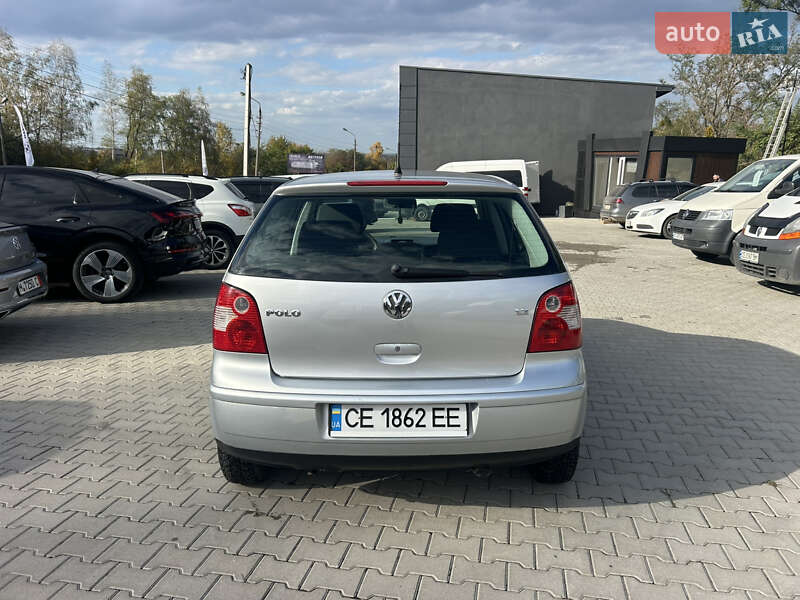 Хэтчбек Volkswagen Polo 2005 в Черновцах