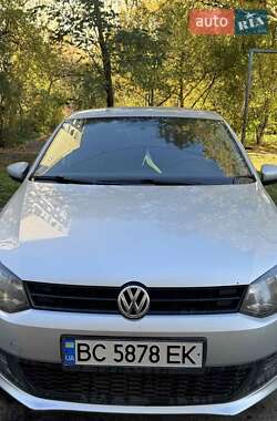 Хэтчбек Volkswagen Polo 2011 в Львове