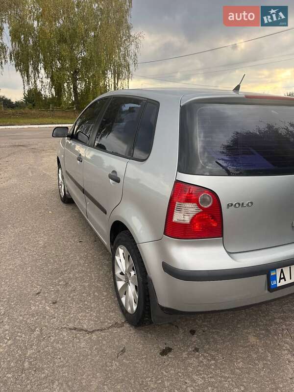 Хэтчбек Volkswagen Polo 2004 в Боярке