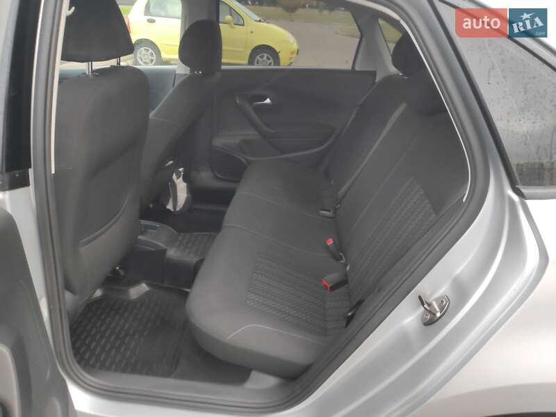 Седан Volkswagen Polo 2018 в Черкассах