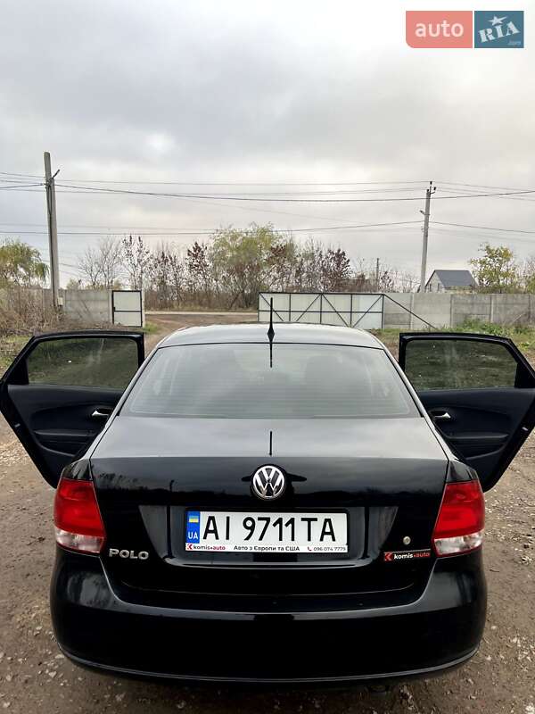 Седан Volkswagen Polo 2013 в Ставищі