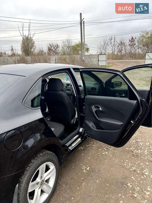 Седан Volkswagen Polo 2013 в Ставищі
