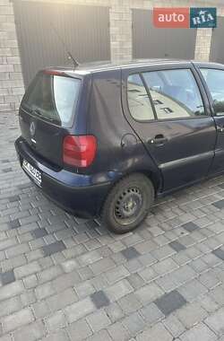 Хэтчбек Volkswagen Polo 2000 в 