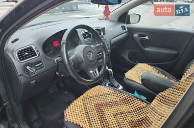 Седан Volkswagen Polo 2013 в 