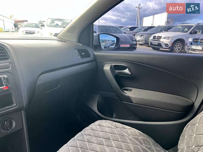 Хэтчбек Volkswagen Polo 2011 в Львове фото 29 Хэтчбек Volkswagen Polo 2011 в Львове