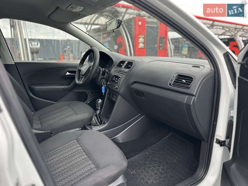 Седан Volkswagen Polo 2019 в Полтаве