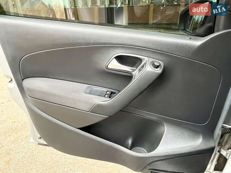 Хэтчбек Volkswagen Polo 2011 в Сумах фото 34 Хэтчбек Volkswagen Polo 2011 в Сумах