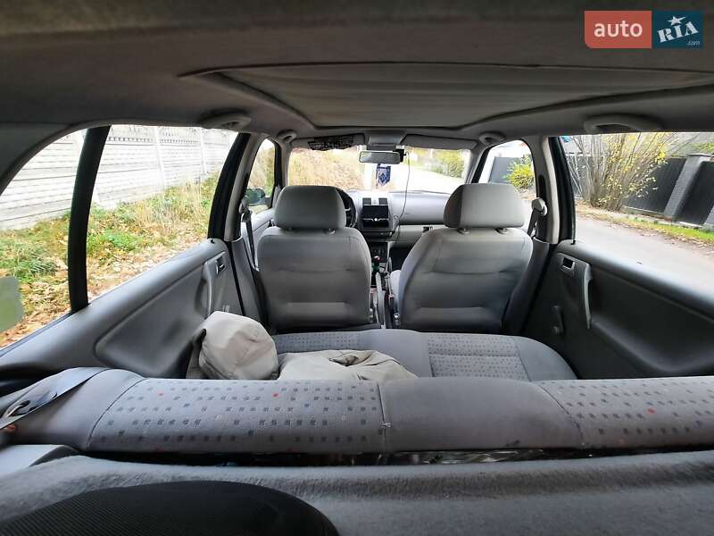 Хэтчбек Volkswagen Polo 2001 в Киеве