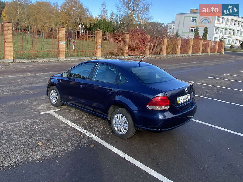 Седан Volkswagen Polo 2013 в Киеве фото 13 Седан Volkswagen Polo 2013 в Киеве