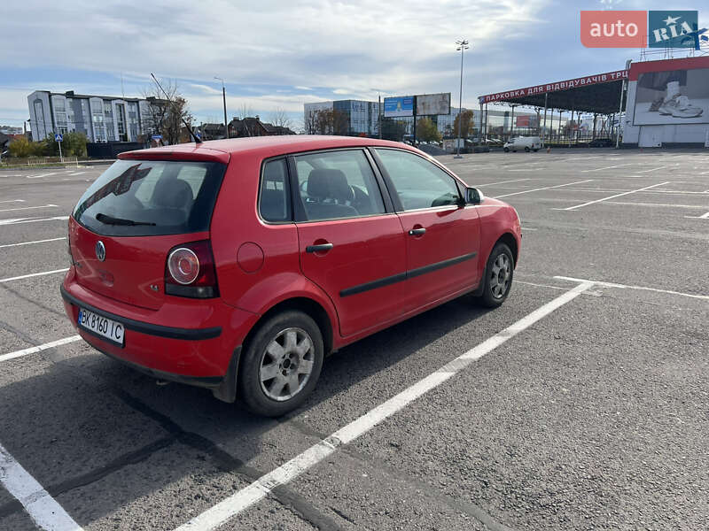 Хетчбек Volkswagen Polo 2005 в Рівному