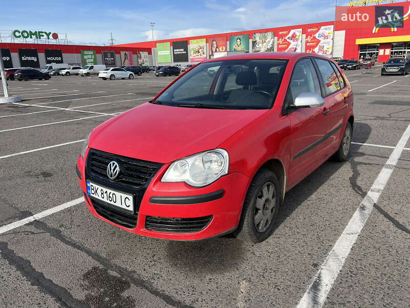Хетчбек Volkswagen Polo 2005 в Рівному