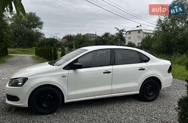 Седан Volkswagen Polo 2012 в Львові