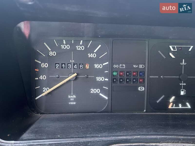 Хэтчбек Volkswagen Polo 1987 в Хмельницком