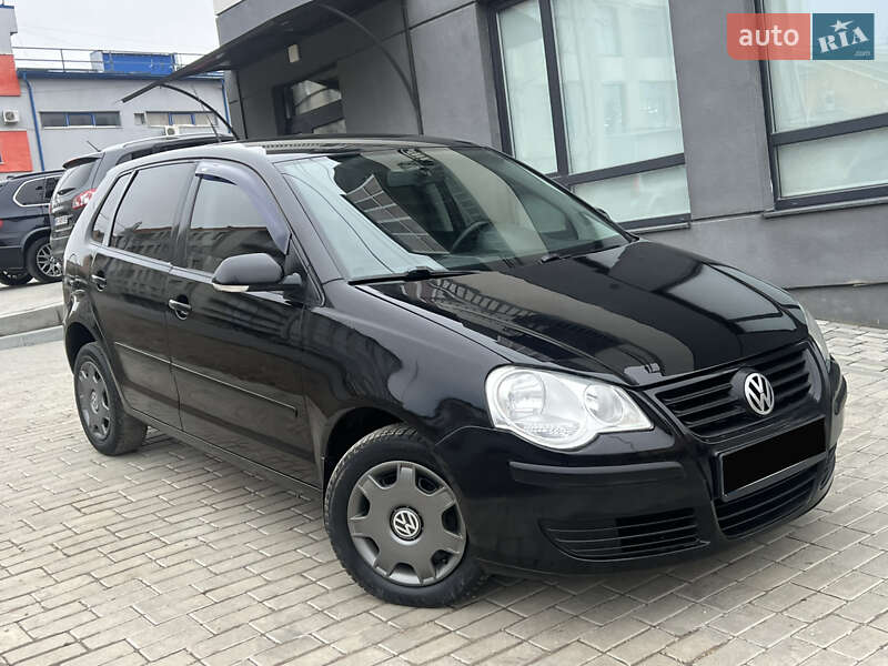 Хетчбек Volkswagen Polo 2006 в Тернополі