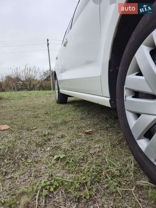 Седан Volkswagen Polo 2011 в Никополе фото 4 Седан Volkswagen Polo 2011 в Никополе