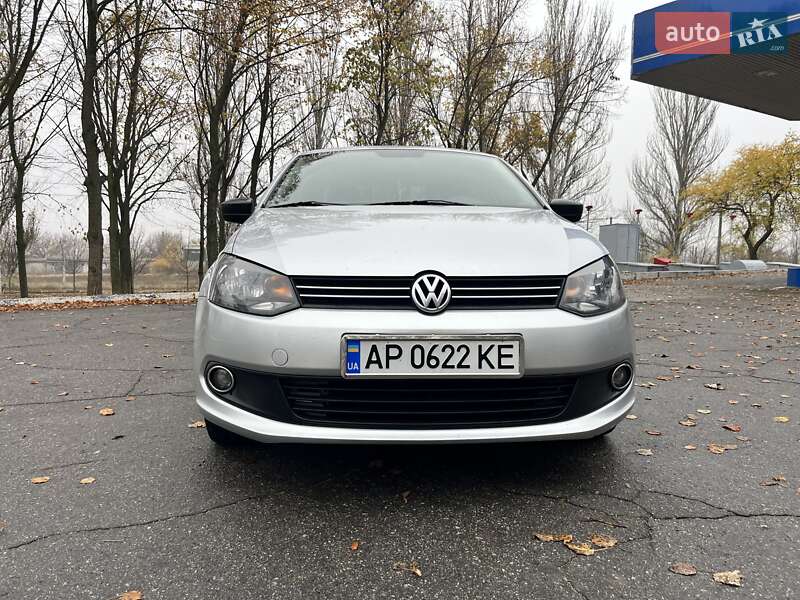 Седан Volkswagen Polo 2012 в Запорожье фото 2 Седан Volkswagen Polo 2012 в Запорожье