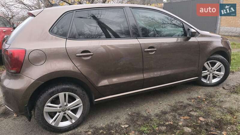 Хэтчбек Volkswagen Polo 2014 в Харькове