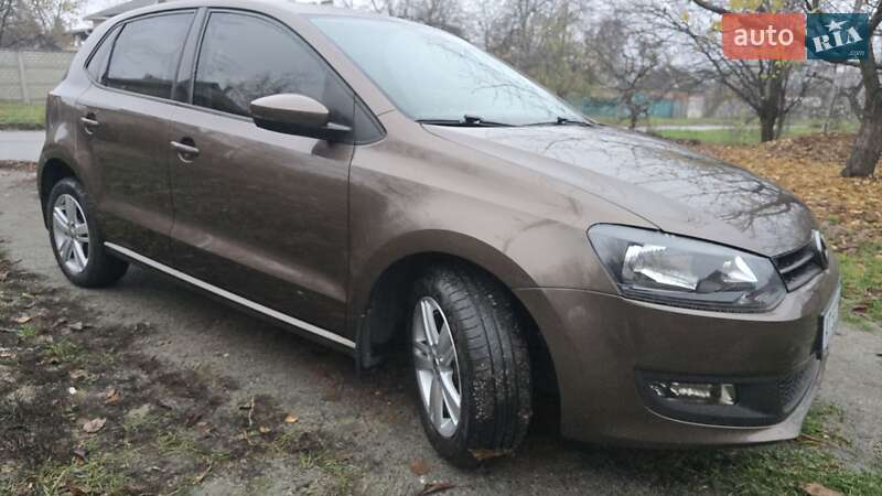 Хэтчбек Volkswagen Polo 2014 в Харькове