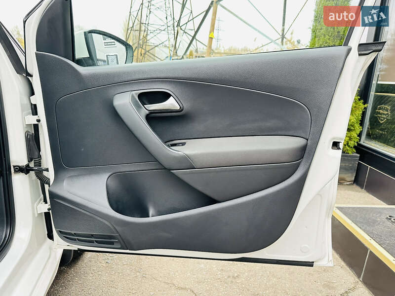 Хэтчбек Volkswagen Polo 2013 в Харькове