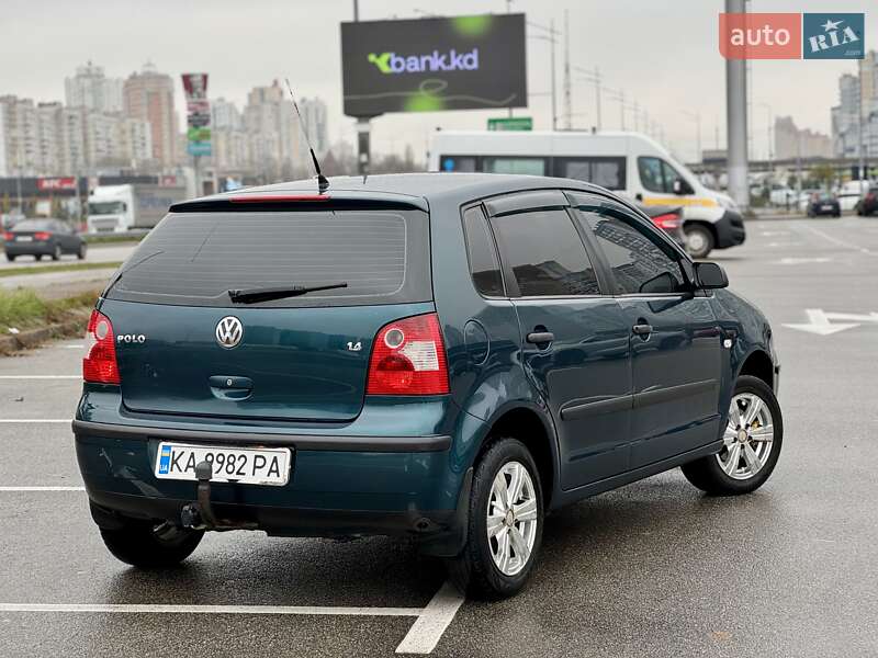 Хэтчбек Volkswagen Polo 2003 в Киеве