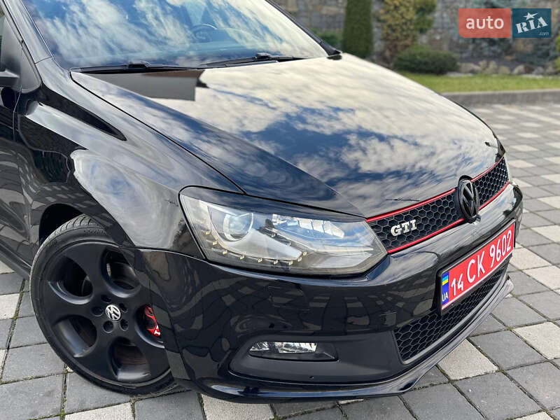 Хетчбек Volkswagen Polo 2011 в Стрию