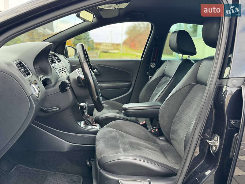 Хетчбек Volkswagen Polo 2011 в Стрию