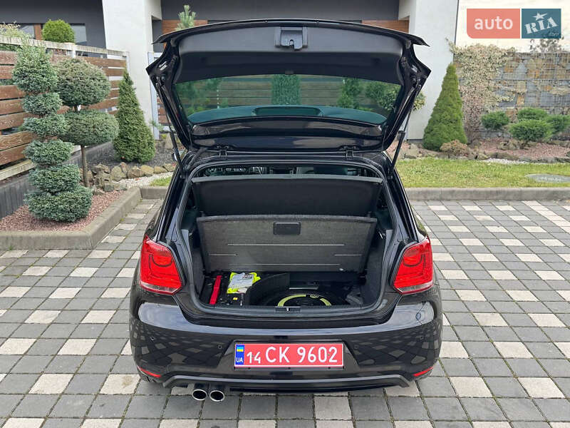 Хетчбек Volkswagen Polo 2011 в Стрию