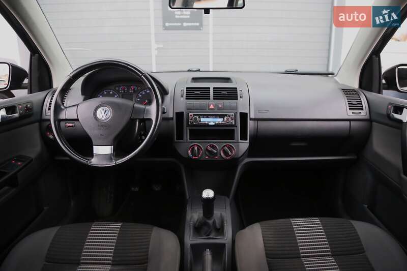 Хетчбек Volkswagen Polo 2008 в Києві фото 16 Хетчбек Volkswagen Polo 2008 в Києві