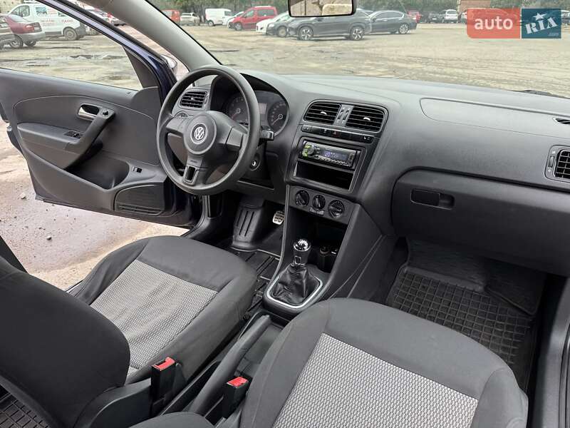 Седан Volkswagen Polo 2012 в Киеве фото 13 Седан Volkswagen Polo 2012 в Киеве