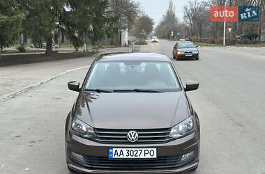 Седан Volkswagen Polo 2017 в Желтых Водах