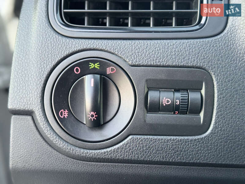 Седан Volkswagen Polo 2017 в Киеве