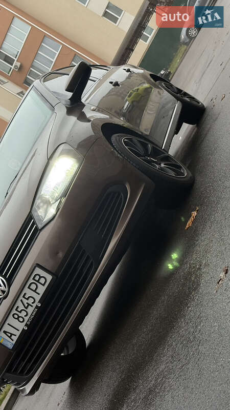 Седан Volkswagen Polo 2014 в Киеве