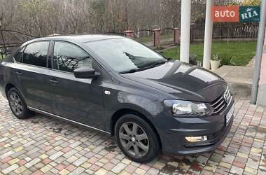 Седан Volkswagen Polo 2016 в Чорткові